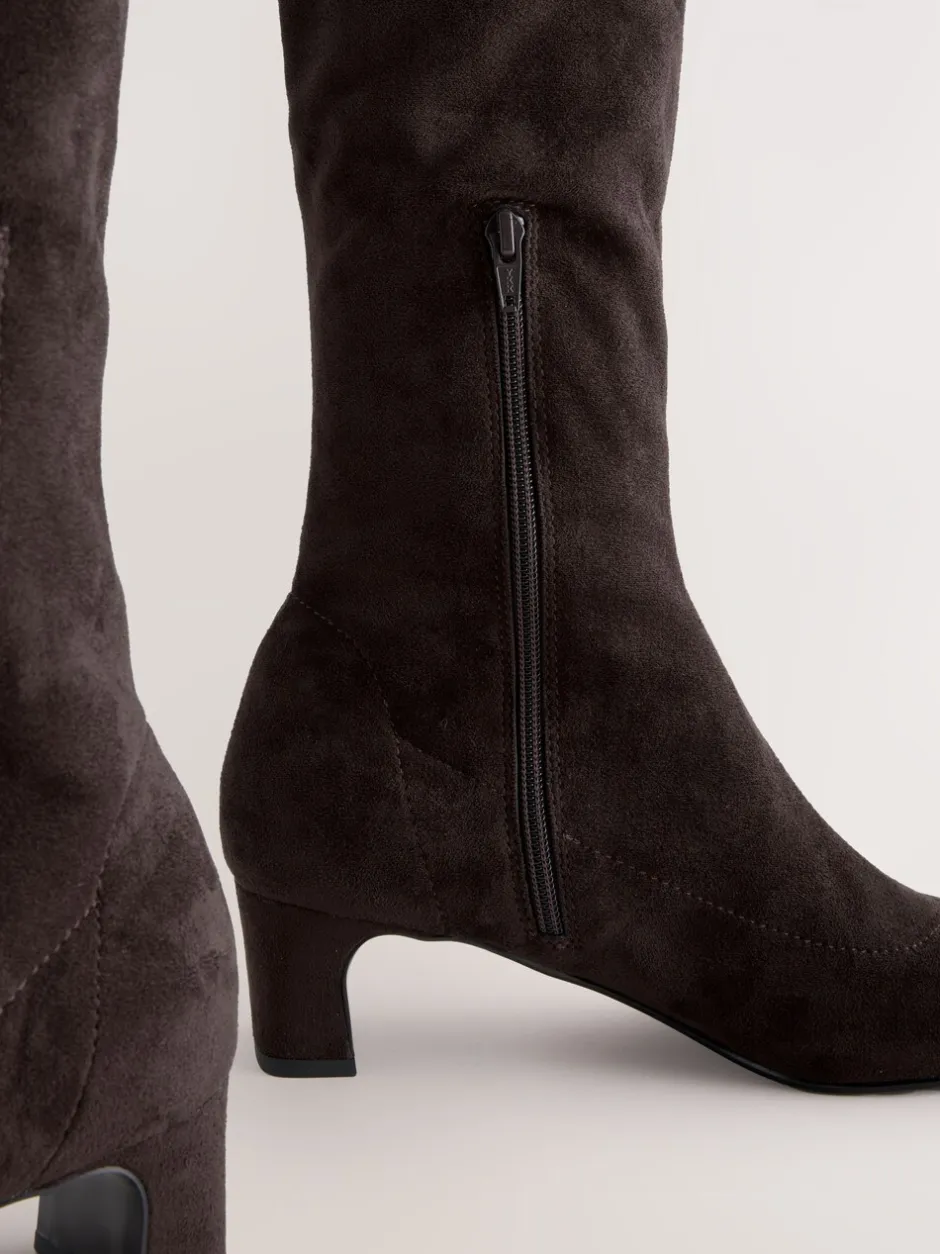 Ruimvallend En Extraruimvallend|Boots*Next - Forever Comfort® kniehoge soklaarzen met afgeronde spitse neus Chocoladebruin