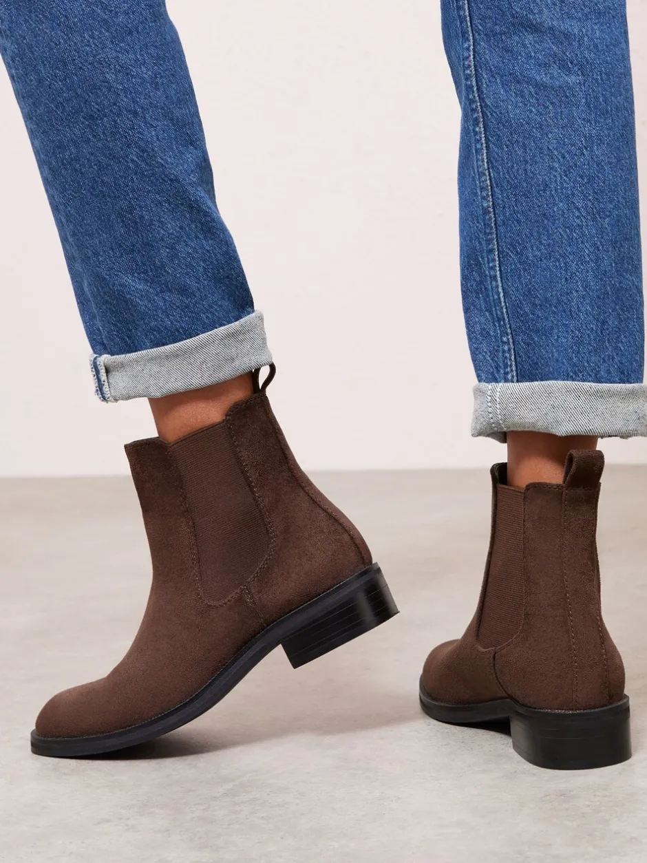 Boots*Friends Like These - comfortabele Chelsea-enkellaarzen Chocoladebruin