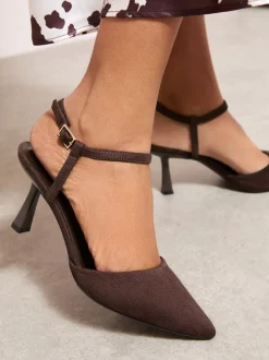 Schoenen Met Hakken*Friends Like These - Mid Stiletto Heel Ankle Strap Formal Court Shoes Chocoladebruin