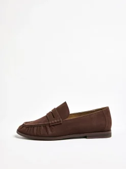 Lage Schoenen|Friends Like These - Flat Ruched Comfort Slip On Penny Loafers Chocoladebruin