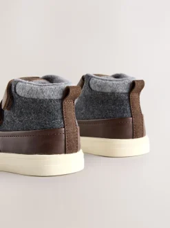 Boots*Next Chocoladebruin - Hoge schoenen met klittenbandsluiting