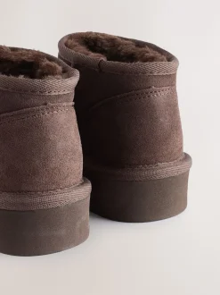 Boots|Next Chocoladebruin - Lage schoenen mini warmgevoerde waterafstotende suède Boots