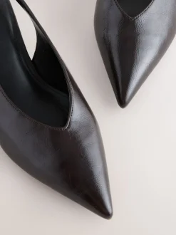 Schoenen Met Hakken*Next - Punt Toe Lage Slingback Naaldhak Schoenen Chocoladebruin