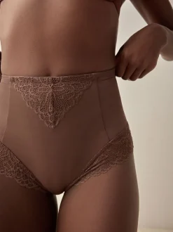 Shapewear|Next - Vormende slip met stevige buikcorrectie Chocoladebruin
