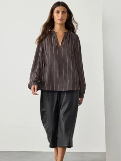Blouses En Overhemden*Next Chocoladebruin gestreept - Blouse met V-hals en lange mouwen