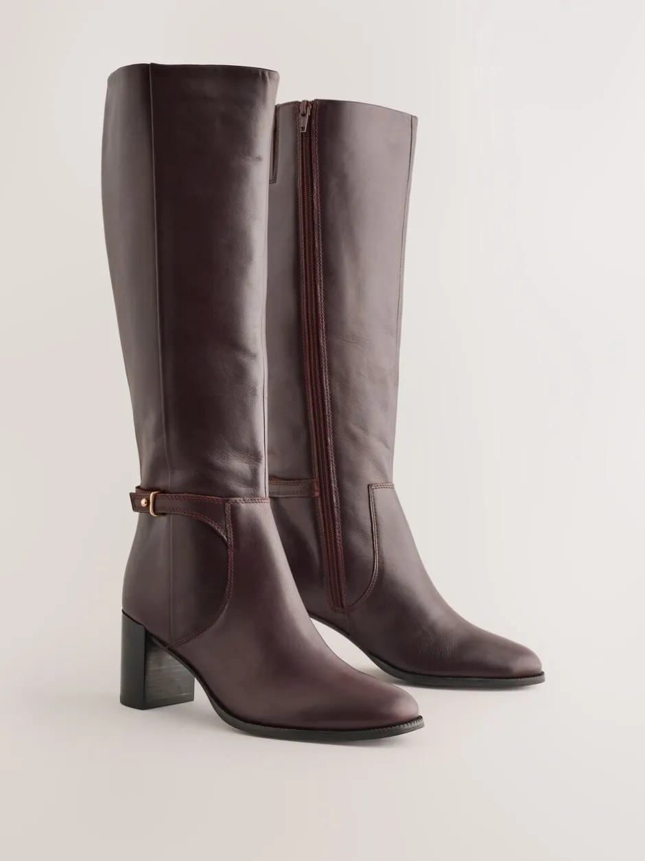Boots*Next - Forever Comfort® kniehoge laarzen met hardware trim Chocoladebruin leer