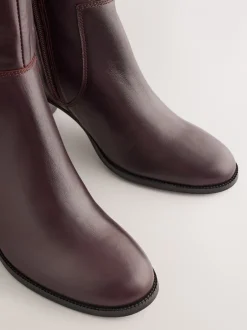 Boots*Next - Forever Comfort® kniehoge laarzen met hardware trim Chocoladebruin leer