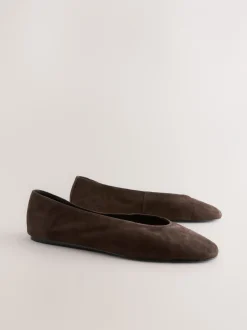 Lage Schoenen*Next Chocoladebruin suède - Leren ballerina met ronde neus