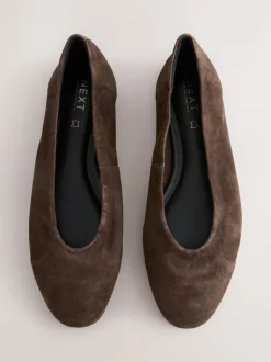 Lage Schoenen*Next Chocoladebruin suède - Leren ballerina met ronde neus