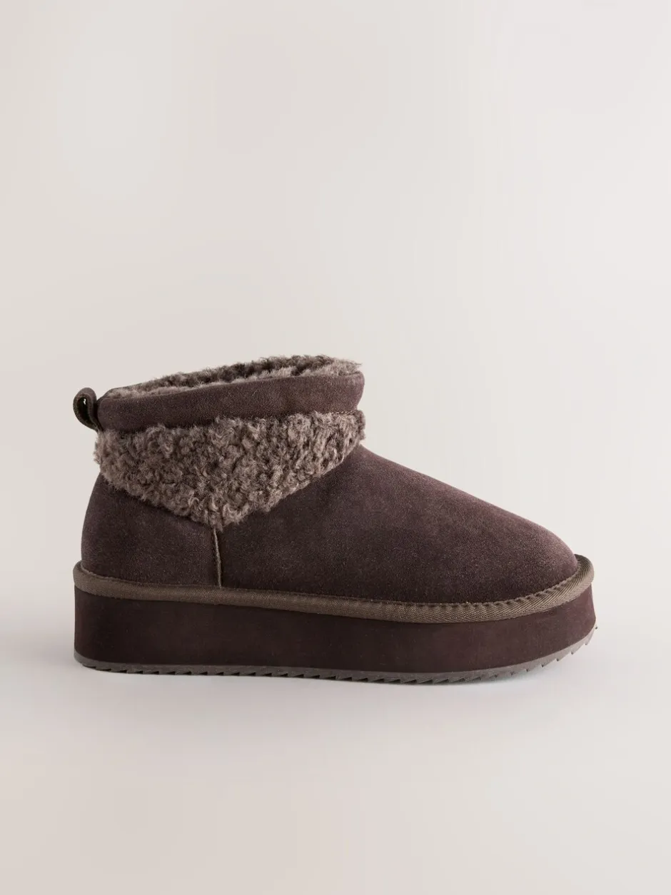 Boots*Next - Platformlaarzen van imitatiebont en borg Chocoladebruin suède