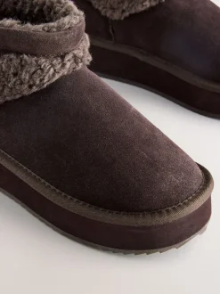 Boots*Next - Platformlaarzen van imitatiebont en borg Chocoladebruin suède
