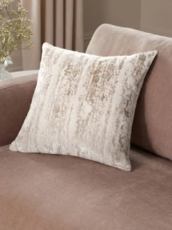 Kussentjes En Plaids|Kussentjes En Plaids|Next Collection Luxe Fem Chic Velvet Abstract Cushion Medium naturel