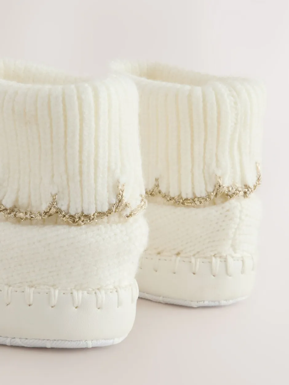 Boots|Baker by Ted Baker - Gebreide padderslaarsjes met geschulpte rand voor babymeisjes met strik Crème