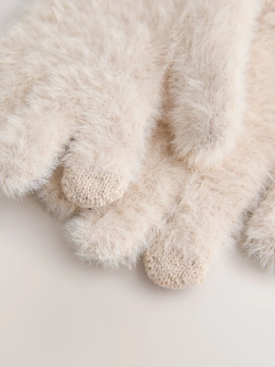 Mutsen, Handschoenen En Sjaals|Schoolkleding*Next Crème - Pluizige handschoenen (3-16jaar)
