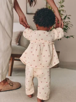Tops|Sets En Outfits*Next - 2 -delige babyset van geweven tops en broeken met lange mouwen (0mnd -2jr) Crème/rode kers