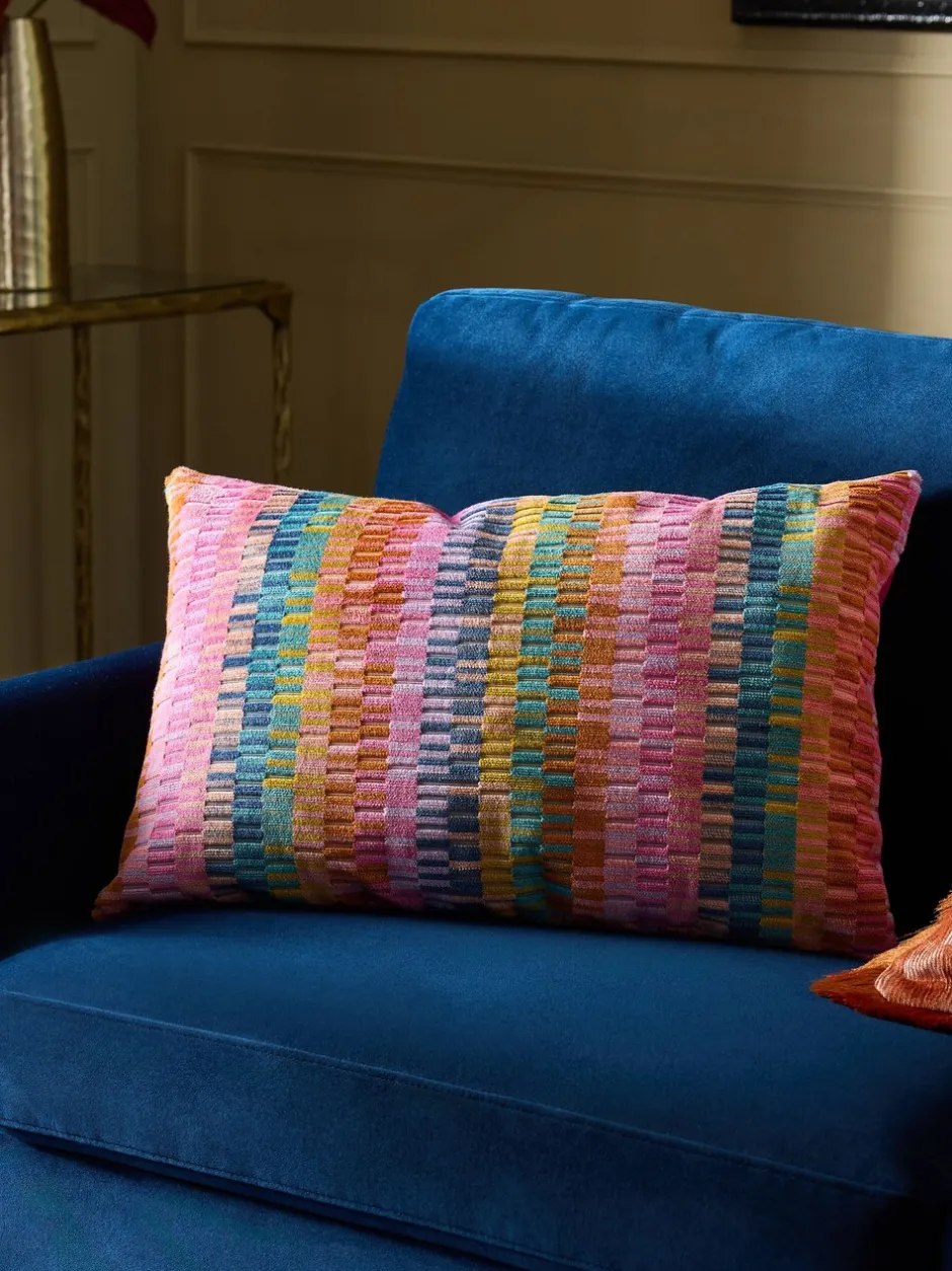 Kussentjes En Plaids|Kussentjes En Plaids*Next Cut Velvet Rio Blocks Cushion Meerkleurig