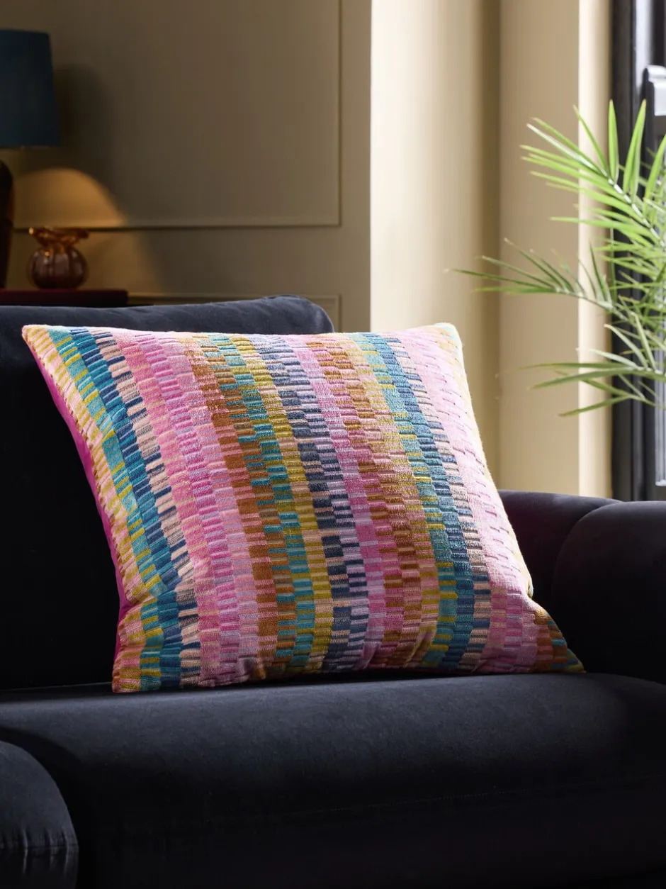 Kussentjes En Plaids|Kussentjes En Plaids*Next Cut Velvet Rio Blocks Cushion Meerkleurig