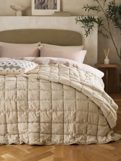 Kussentjes En Plaids|Kussentjes En Plaids|Next Darcie Textured Quilted Bedspread