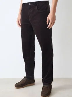 Broeken En Chino's|Next - Motionflex Corduroy Stretch Trousers Donker bordeauxrood