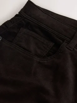 Broeken En Chino's|Next - Motionflex Corduroy Stretch Trousers Donker bordeauxrood