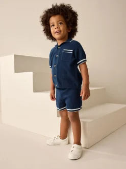Shorts*Next - Set van gebreid poloshirt met textuur en reverskraag en shorts (3mnd -10jr) Donkerblauw