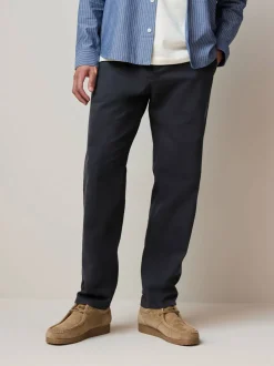 Broeken En Chino's|Next Donkerblauw - Standaard toelopende pasvorm - Stretchy chino