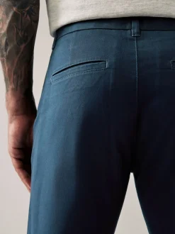 Broeken En Chino's|Next Donkerblauw - Straight fit - Stretchy chino