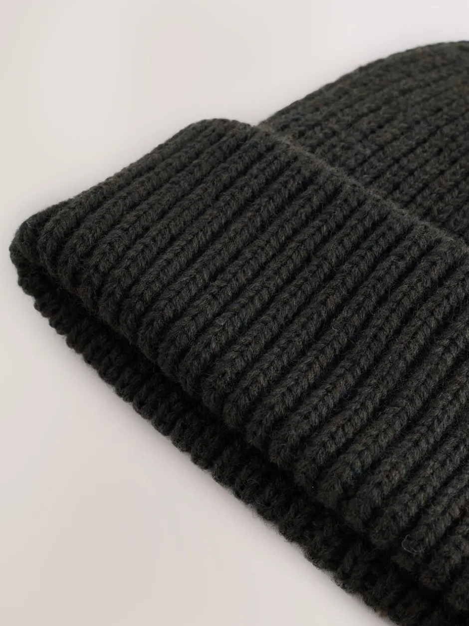 Mutsen, Sjaals En Handschoenen*Next Donkergroen - Beanie-muts