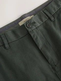 Broeken En Chino's*Next Donkergroen - Straight fit - Stretchy chino