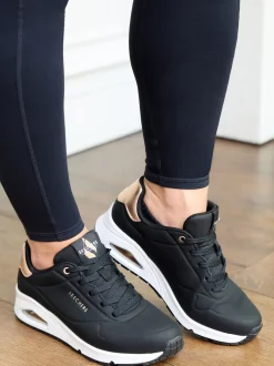 Sneakers*Skechers - goudkleurige damessneakers met standaard pasvorm Uno Donkerzwart