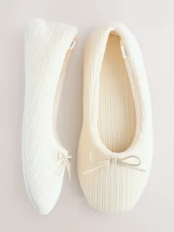 Pantoffels|Next - Velours corduroy balletschoentjes Ecru