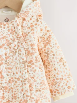Jassen, Jacks En Kinderwagenpakjes|Jassen En Jacks|Next Ecru bloemenprint - Baby kinderwagenpak met kreukeltextuur en capuchon (0mnd -2jr)