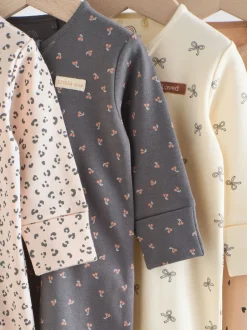 Babypakjes En Babypyjama's|Next - Verpakking van 4 Baby pyjama's met tweewegrits en Print (0mnd -3jr) Eenkleurig luipaard en kers