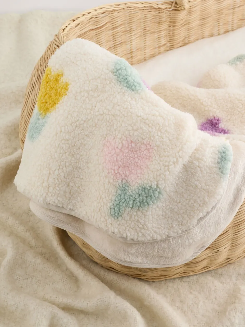 Kussentjes En Plaids|Kussentjes En Plaids*Next Fleece babydeken Crème gebloemd