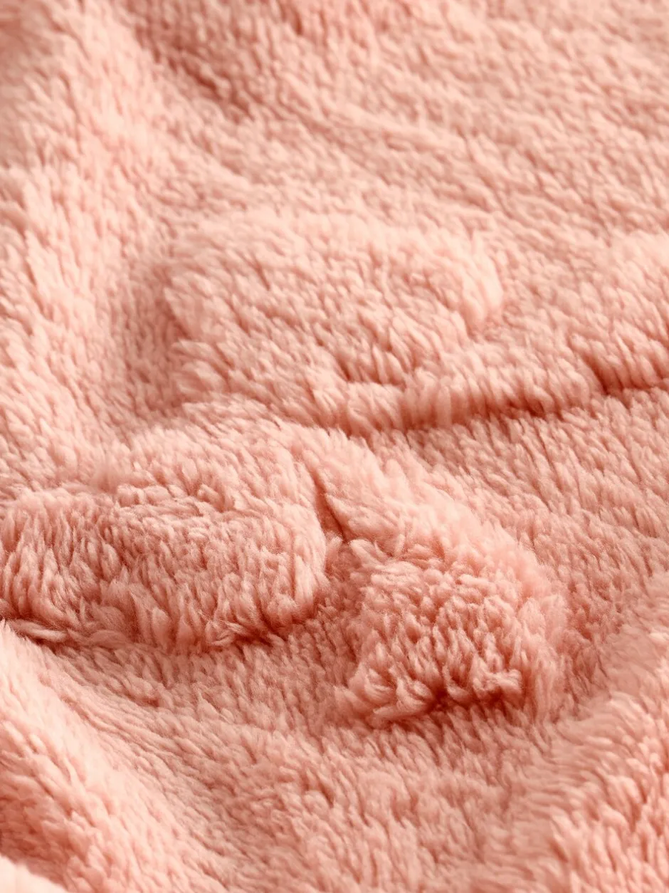 Kussentjes En Plaids|Kussentjes En Plaids|Next Fleece sprei Carved Bow