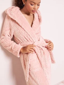 Badjassen|Friends Like These Chevron Cable Robe