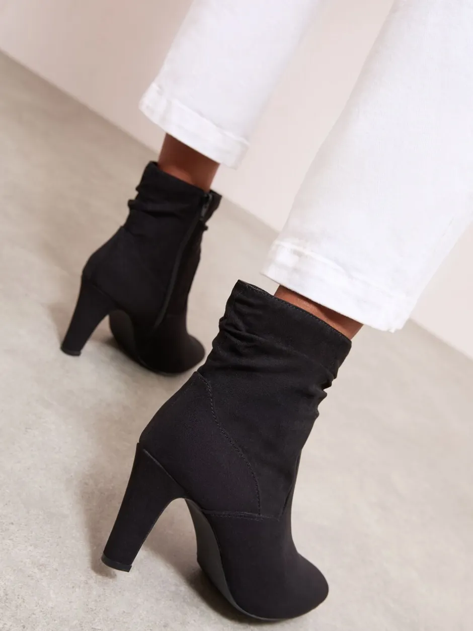 Schoenen Met Hakken*Friends Like These Mid Heel Ruched Faux Suede Ankle Boots