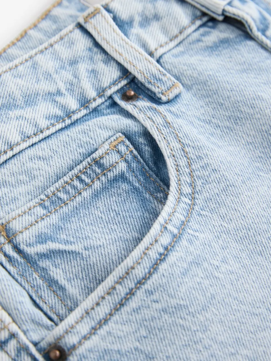 Shorts*Next - Knielange Bermuda denim shorts Gebleekt