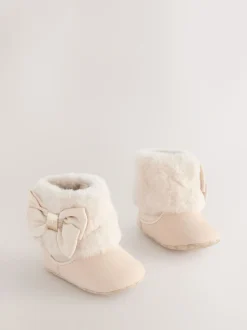 Boots*Baker by Ted Baker - gewatteerde laarsjes met imitatiebont voor babymeisjes Gebroken wit