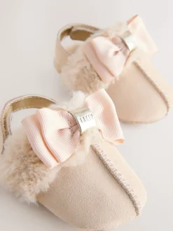 Gelegenheidskleding|Baker by Ted Baker - gewatteerde muiltjes met imitatiebont voor babymeisjes Gebroken wit