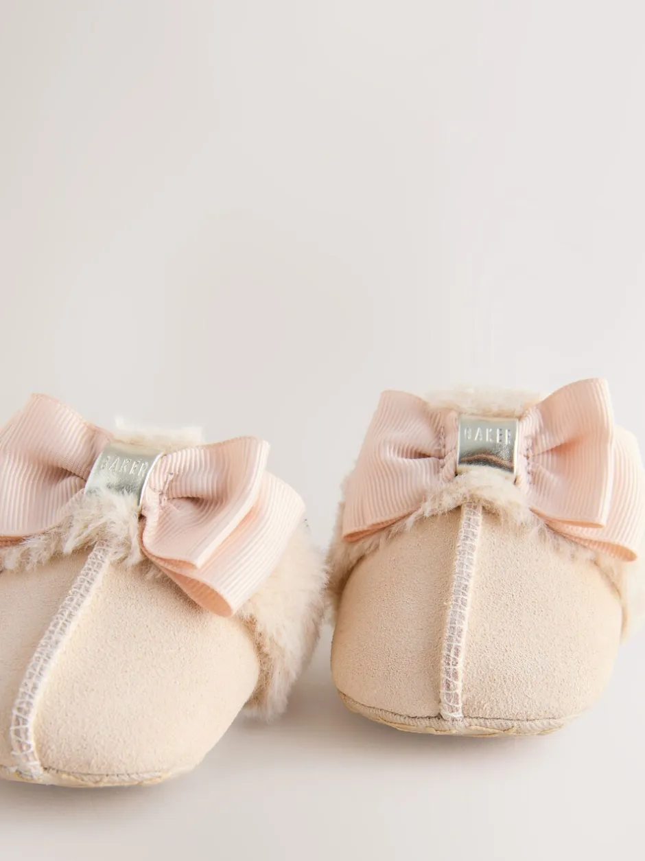 Gelegenheidskleding|Baker by Ted Baker - gewatteerde muiltjes met imitatiebont voor babymeisjes Gebroken wit