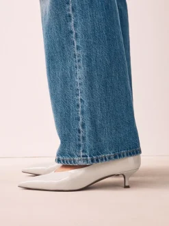 Ruimvallend En Extraruimvallend|Schoenen Met Hakken|Next - Puntige lage naaldhakken schoenen Gebroken wit