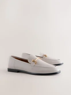 Lage Schoenen|Next - Trim Round Toe Loafers Gebroken wit
