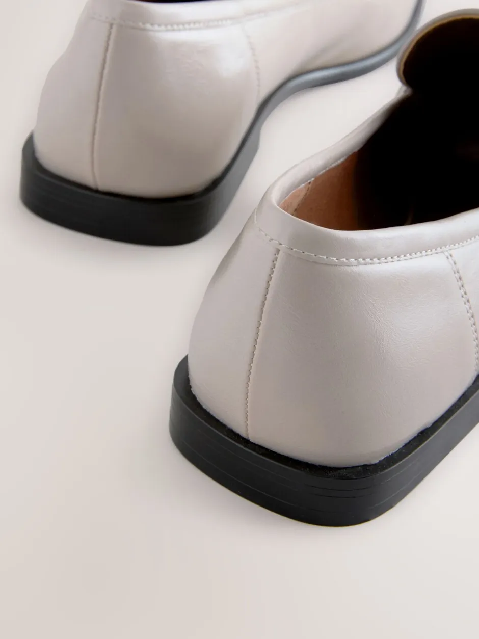 Lage Schoenen|Next - Trim Round Toe Loafers Gebroken wit