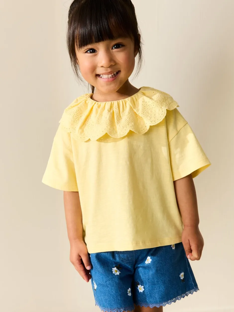 T-Shirts*Next - Short Sleeve Broderie Collar Top (3mths-7yrs) Geel