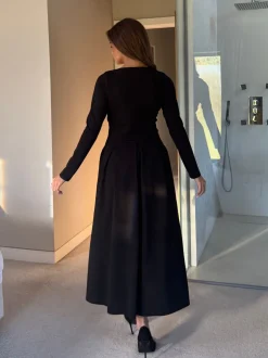 Jurken|Girl In Mind Evie Square Neck Long Sleeve Midi Dress