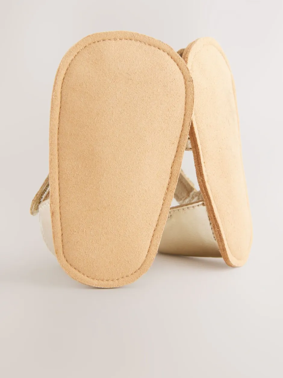 Babyschoenen*Next - Baby sandalen (0-24mnd) Goud