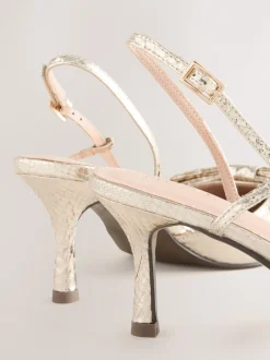 Schoenen Met Hakken*Next - Forever Comfort® schoenen met strik, hielbandje en spitse neus Goud