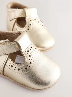 Babyschoenen|Next - Leren babyschoen met T-bandje (0 - 24 mnd) Goud