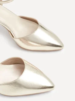Ruimvallend En Extraruimvallend|Schoenen Met Hakken*Linzi - Lori pumps met spitse neus en wijde pasvorm Goud